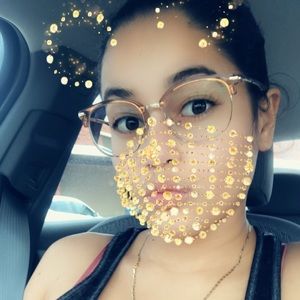 Meet your Posher, Yaritza